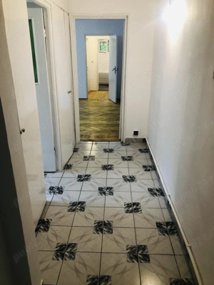 Vand apartament cu 2 camere Rovine - imagine 2