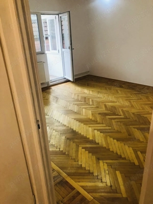 Vand apartament cu 2 camere Rovine - imagine 5