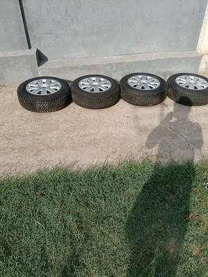 Set de roti iarna pentru Passat B8, echipate cu cauciucuri Dunlop - imagine 2