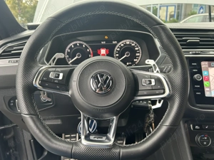 Se vinde un Tiguan R line sportiv 300Hp impecabil ! - imagine 4