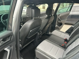 Se vinde un Tiguan R line sportiv 300Hp impecabil ! - imagine 9