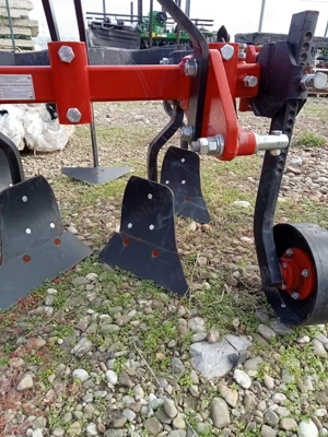 Cultivator si plug viticol cu rarita KAMT model UNLM 2.0 - imagine 4