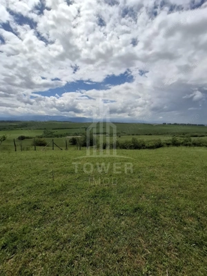 De vanzare, teren 11.500 mp – Dealul Dăii,  Vedere panoramică spre munți și lac - imagine 8