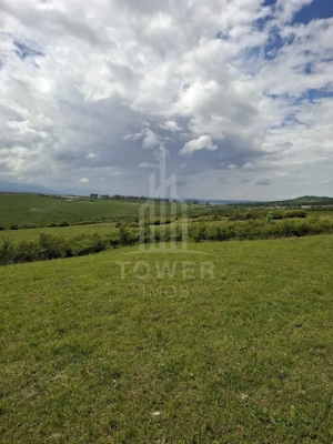 De vanzare, teren 11.500 mp – Dealul Dăii,  Vedere panoramică spre munți și lac - imagine 9