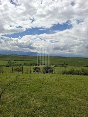 De vanzare, teren 11.500 mp – Dealul Dăii,  Vedere panoramică spre munți și lac - imagine 7