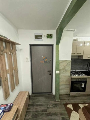 Decomandat 2 camere etaj 4 zona Freidorf - imagine 4