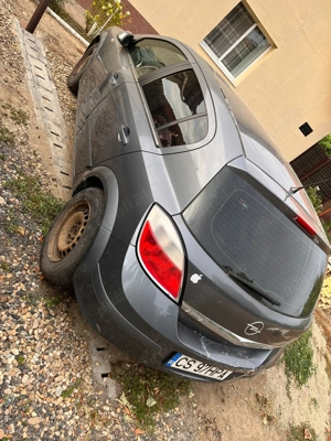 Vând mașină Opel astra H1.6 - imagine 2