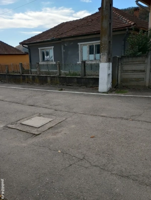 Casă de vinzare - imagine 2