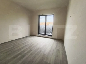 Apartament 3 camere, 95 mp, zonă liniștită - imagine 2