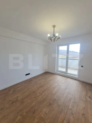 Apartament finisat, 52 mp utili, terasa 34 mp, zona Terra - imagine 4