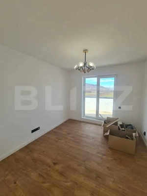 Apartament semidecomandat, 52 mp utili, zona Terra - imagine 6