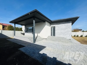 Casa 4 camere | COMISION 0% | Panouri 3kw | Teren 450mp | Domnesti