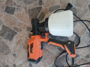 vînd pistol de vopsit preț 150 dei