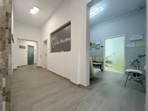Spațiu Clinic de Vânzare