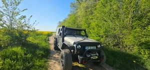 Jeep Wrangler Decapotabil - imagine 4