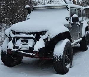 Jeep Wrangler Decapotabil - imagine 2