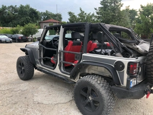 Jeep Wrangler Decapotabil