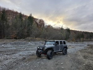 Jeep Wrangler Decapotabil - imagine 10