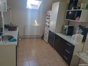 Vand apartament 2 camere  - imagine 2