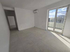 Gradina proprie generoasa. Decomandat. Langa ESO si Profi.