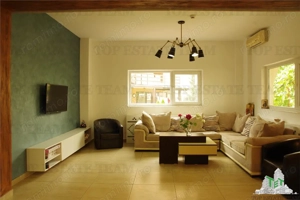 Vila turistica la cheie, foarte aproape de plaja - Mamaia Nord - imagine 3