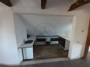 Casa individuala potrivita pentru locuinta,birouri sau cabinete medicale - imagine 9