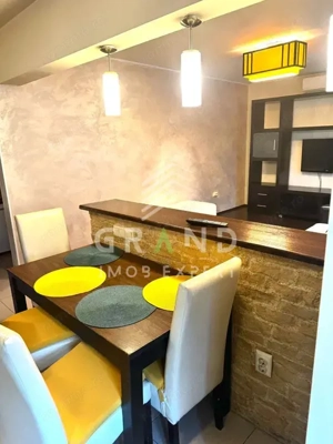 Chirie:Apartament 3 camere decomandat, Str. Azuga, Cluj, etaj 4, parcare inclusa - imagine 2