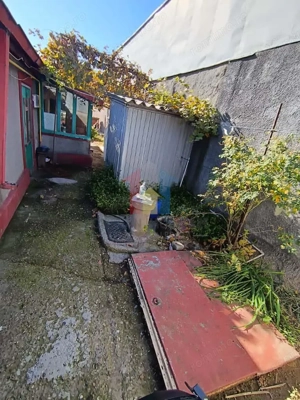 Teren 247mp cu Casa Demolabila zona BUNA (Scoala 18) - imagine 3