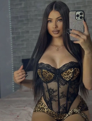 Medeea prima data aici !! Realaa !! 