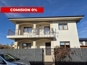 Casa superba la cheie, strada privata, central Dezmir.