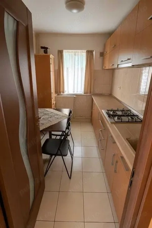 Închiriez apartament 2 camere - Tomis 3 (zona Dacia)