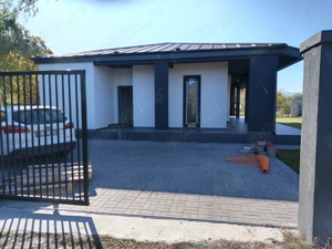 Vând casă Ciofliceni-Snagov Pompa de caldura,199000 euro - imagine 4