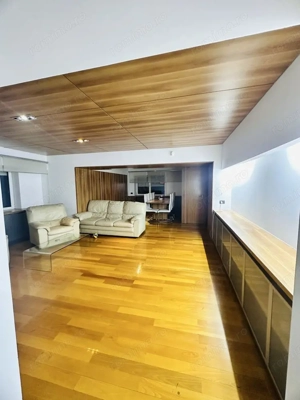 Vanzare Apartament 3 Camere cu Centrala la 2 minute de Mall Vitan - imagine 6