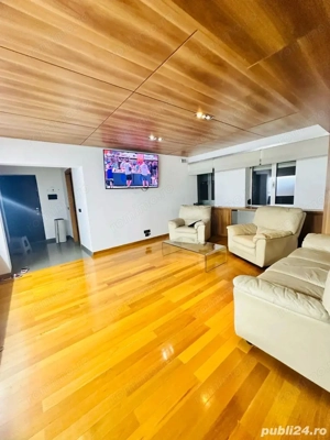 Vanzare Apartament 3 Camere cu Centrala la 2 minute de Mall Vitan - imagine 2