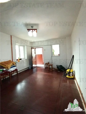 Vila cocheta 4 camere si curte de 950 mp, priveliste superba, cu toate utilitatile, in Loc. Baicoi P - imagine 3