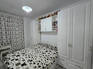 Apartament 2 camere nedecomandat - Ronat 34 mp + boxa 9mp3