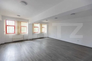 Cladire P+1, 5 birouri, 132 mp, zona Bariera Valcii