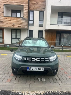 Mașina Duster cu garanție  - imagine 4