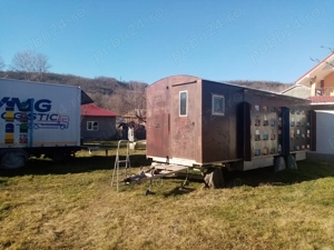 Pavilion apicol remorca 