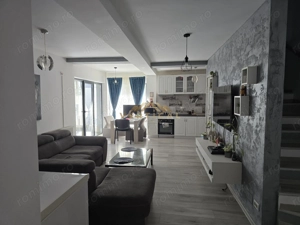 Vila duplex de vanzare / Intrare comuna Berceni