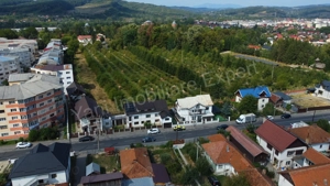  Casă de vânzare în Curtea de Argeș. - imagine 16