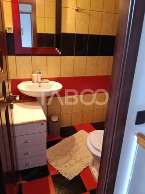 Apartament la prima afisare cu 3 camere 62 mpu  zona Valea Aurie Sibiu - imagine 5