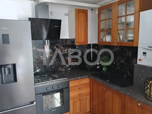 Apartament la prima afisare cu 3 camere 62 mpu  zona Valea Aurie Sibiu - imagine 3