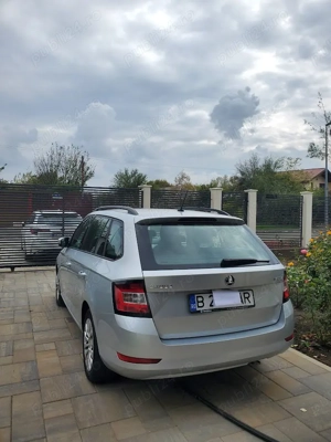 Skoda Fabia Combi 2018 Facelift 1.0 TSI 95 CP - imagine 9