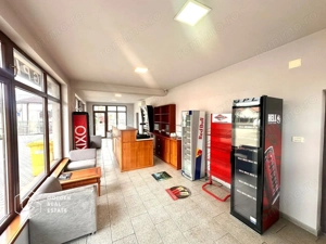 Spatiu comercial, 3 camere,locatie excelenta, 5 locuri parcare,str Andrei Saguna - imagine 2