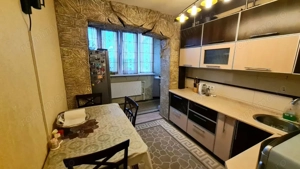 Apartament cu 2 camere de inchiriat  Central