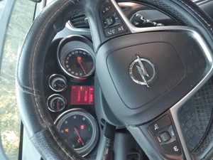 Vând Opel astra j