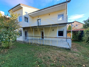 Com 0% Casă individuală cu 7 camere si garaj | Lidl Braytim