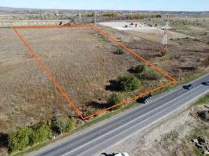 Teren intravilan 45 000 mp. , deschidere 150 ml. ,drum de acces pe 3 laturi,  - imagine 2