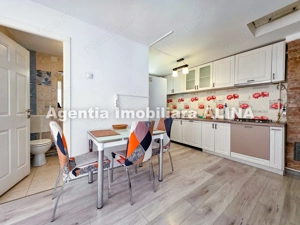 Apartament cu 2 camere la casa si curte in Deva, zona Ceangai, 60mp, etaj 1... - imagine 3